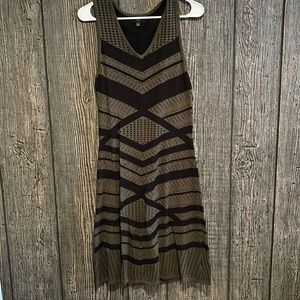 NWOT Mossimo and Co Sleeveless sweater dress, M, green and black